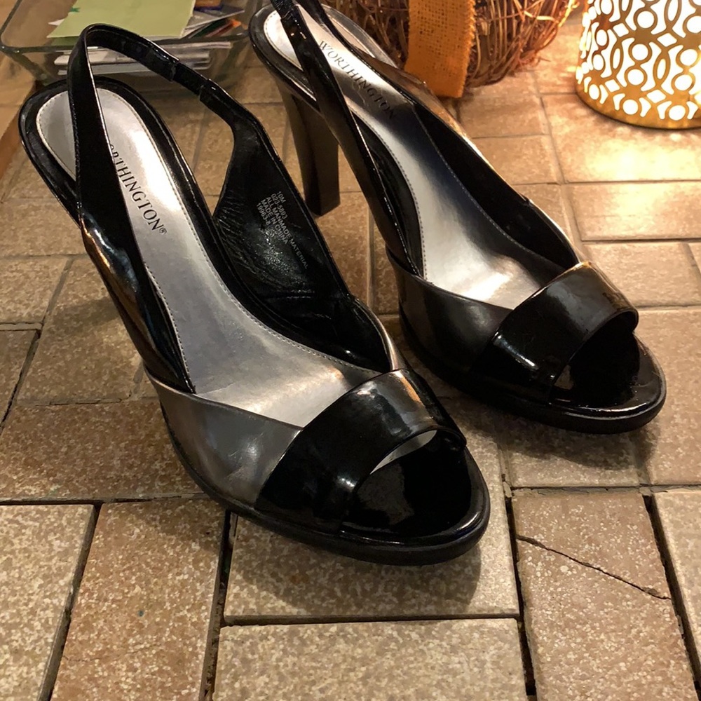 WORTHINGTON Black & Silver Open toed Leather Heels Size 10M